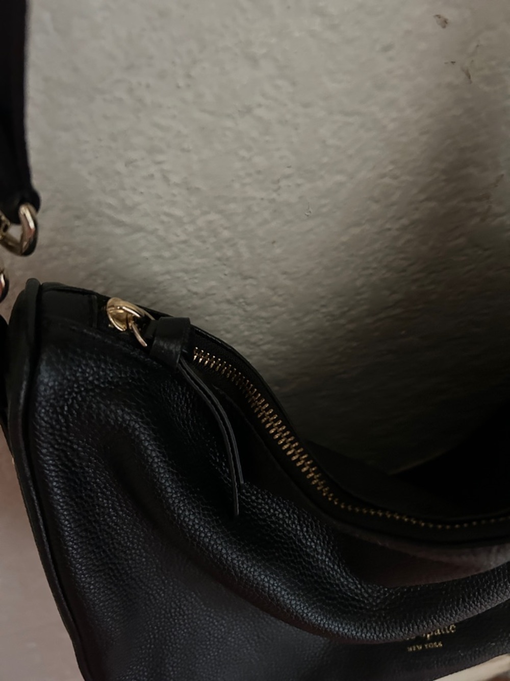 kate spade Black Leather Shoulder Bag with Adjustable Strap - Picture 4 of 5